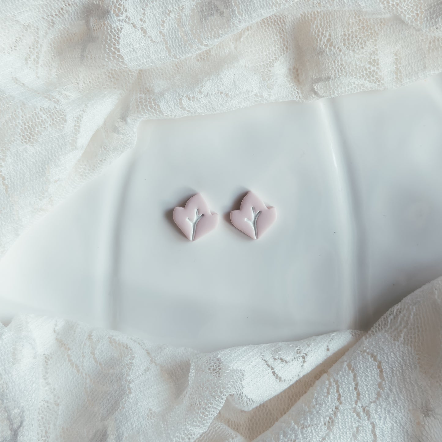 Dreamy Fall Leaf Stud Earrings